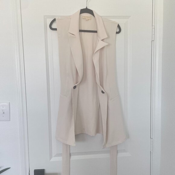 Melloday Ivory Sleeveless Blazer Vest Blouse – Size M, Belted Stretch Fit - Picture 1 of 7